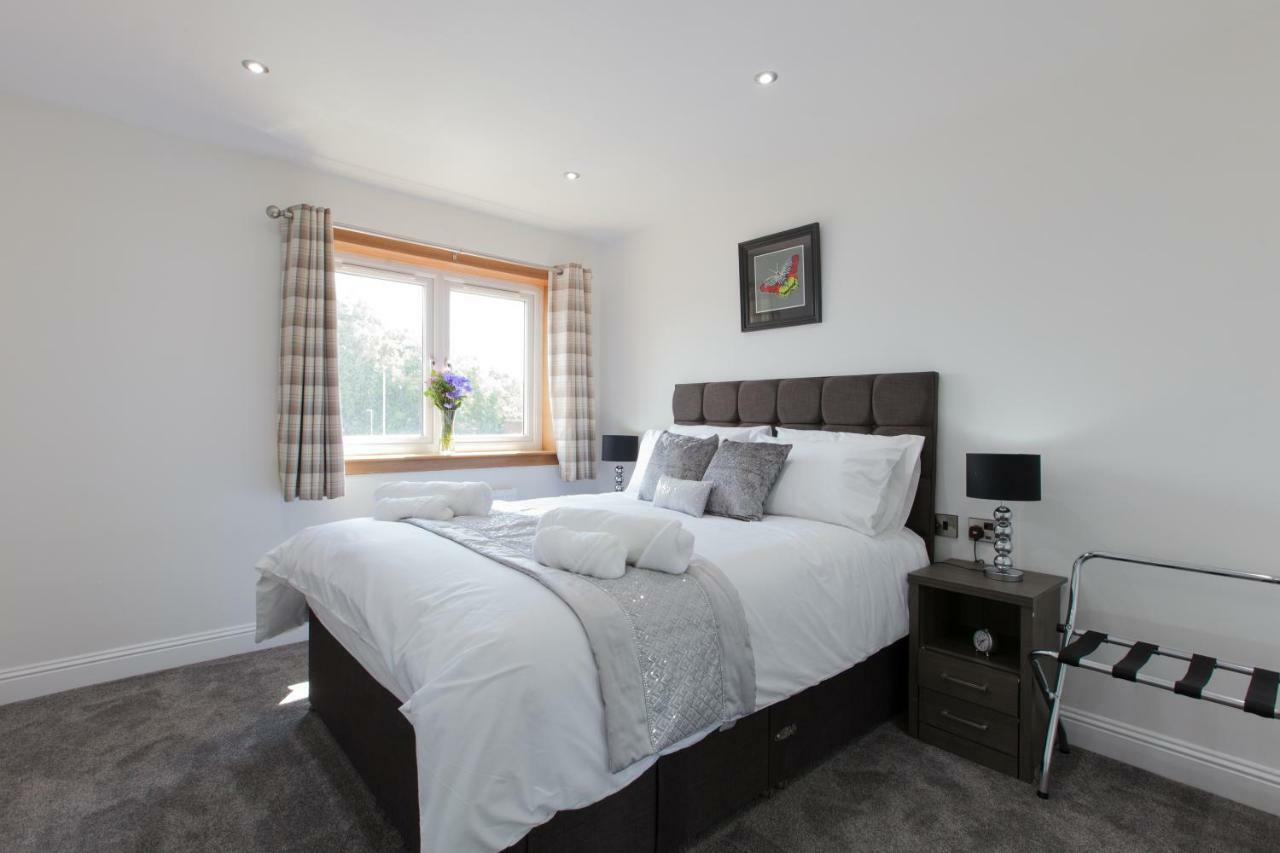 Leys Park Executive Apartments Dunfermline Eksteriør billede