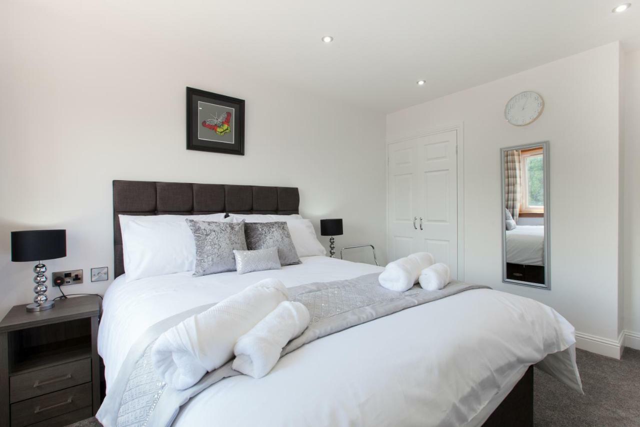 Leys Park Executive Apartments Dunfermline Eksteriør billede