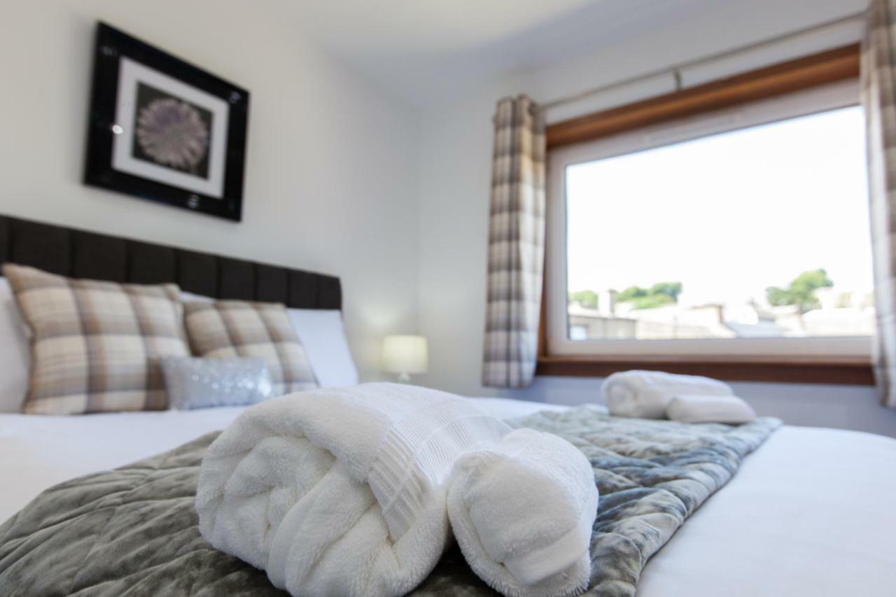 Leys Park Executive Apartments Dunfermline Eksteriør billede